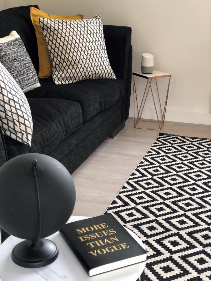 Luxury Serviced Apartments Stevenage, Hertfordshire Экстерьер фото