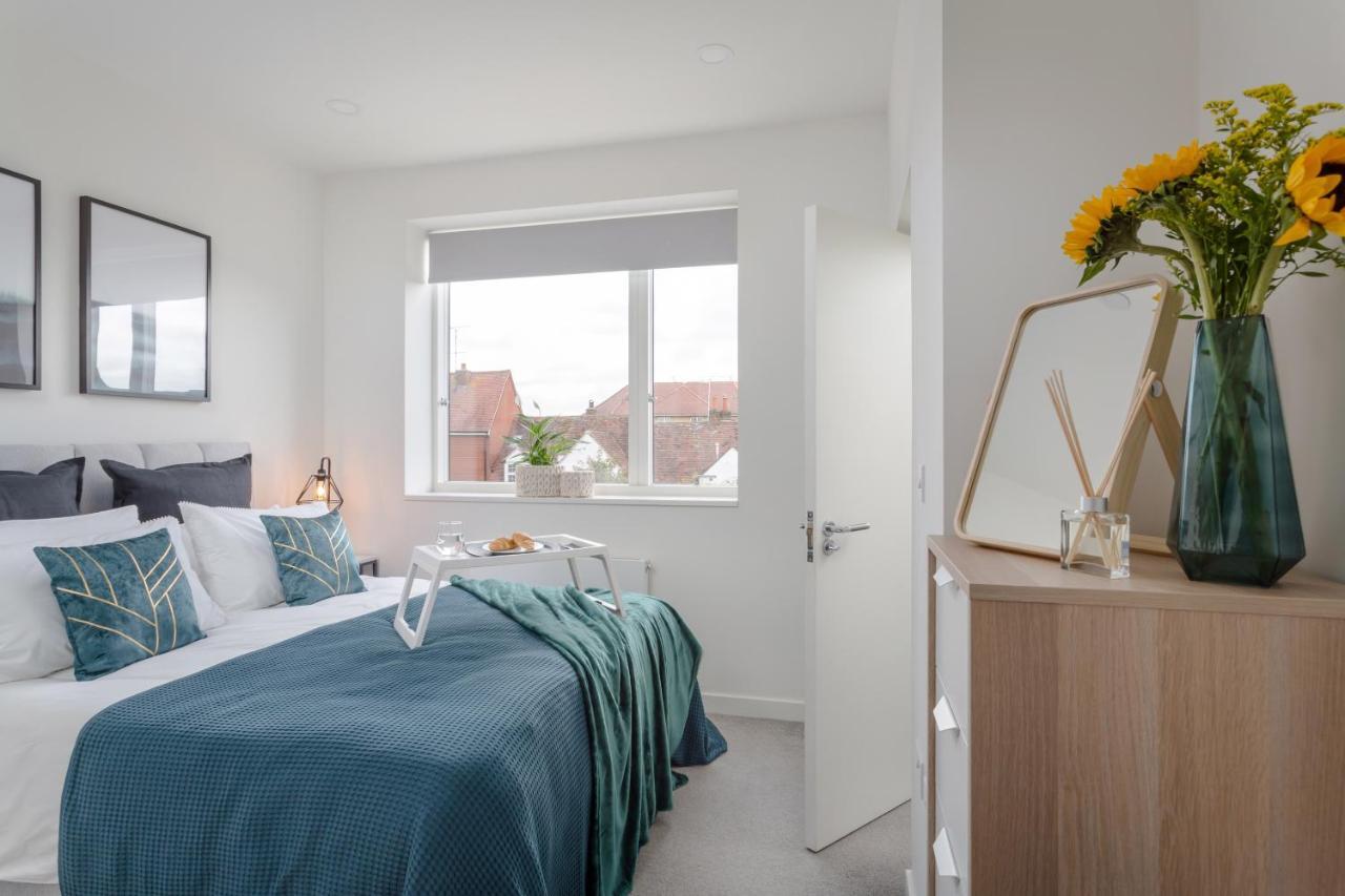 Luxury Serviced Apartments Stevenage, Hertfordshire Экстерьер фото